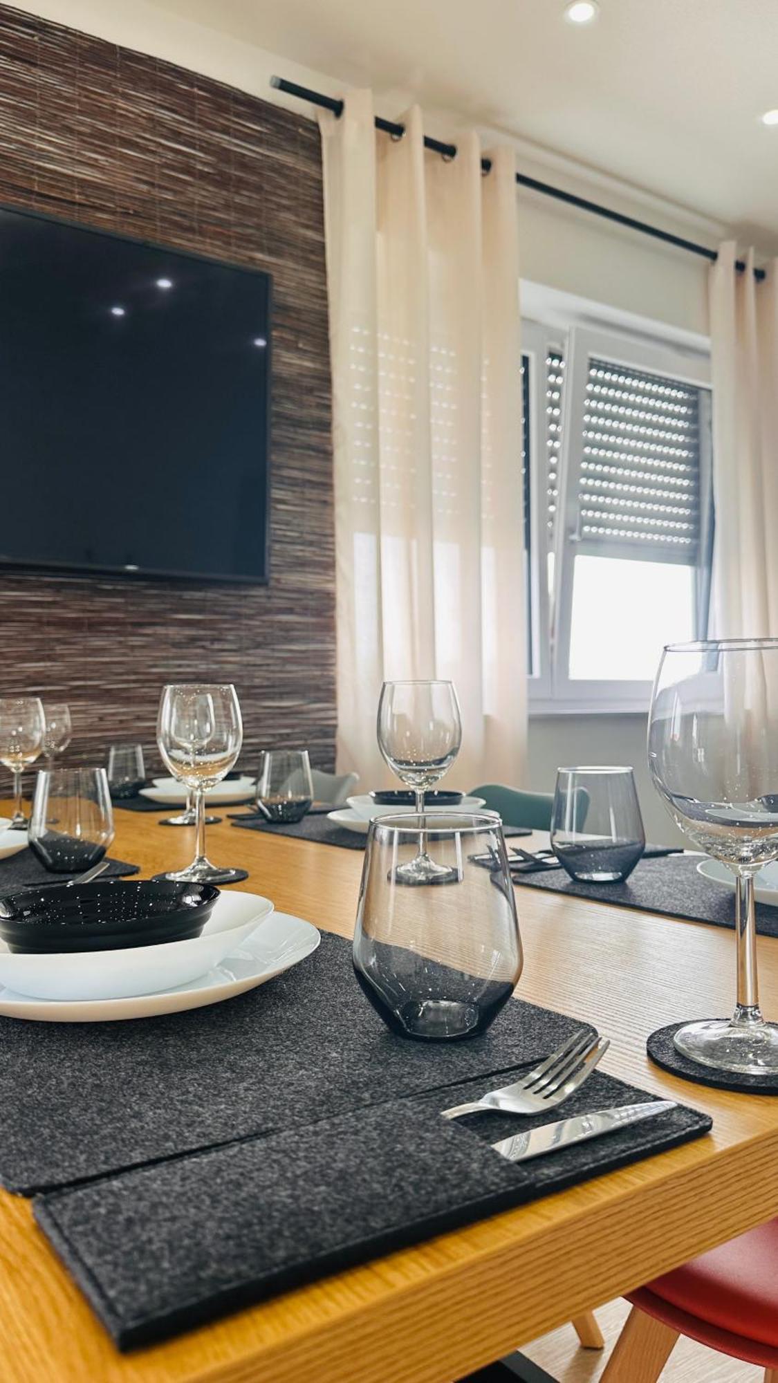 Amao-Obsidian I 120Qm I Elegantes Business- & Familienapartment I 3 Schlafzimmer I Kingsize Betten Schwanau Eksteriør bilde